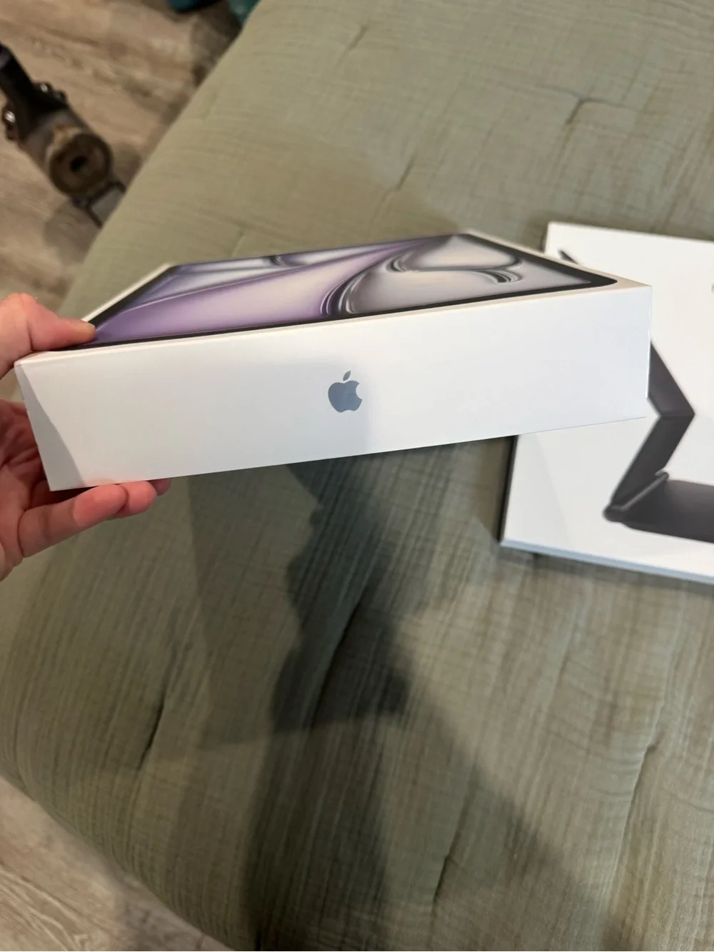Empty IPad Air and IPad Magic Keyboard Box (EMPTY)